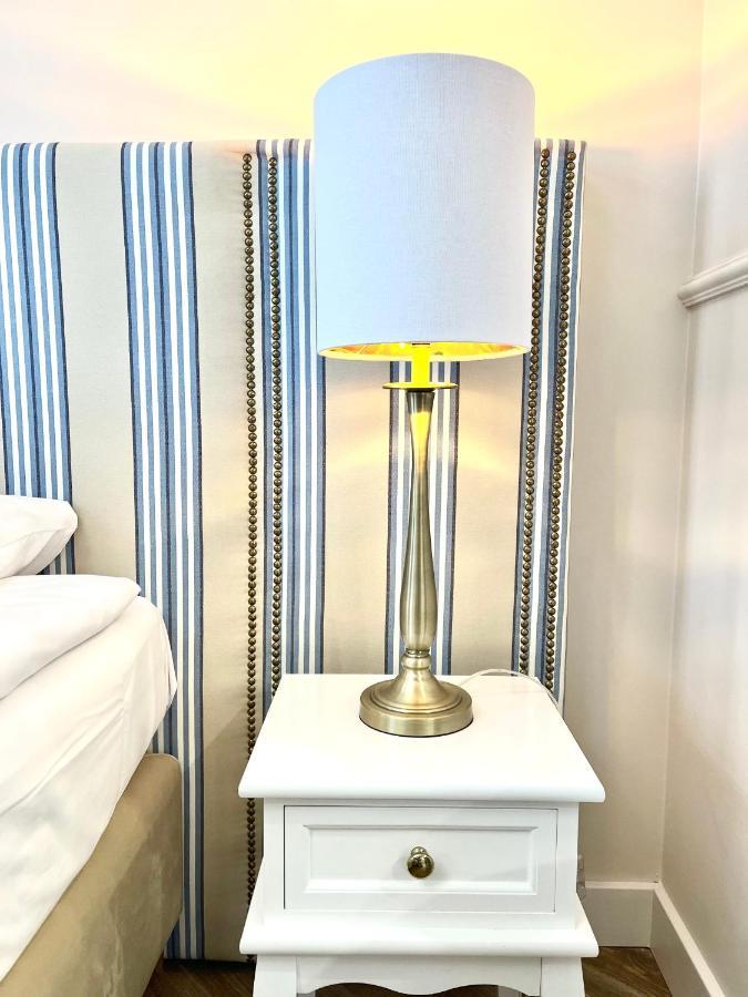 Apartamenty Kamienica Arte 4 อุสตกา ภายนอก รูปภาพ